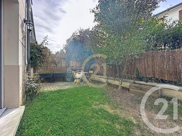 Maison &agrave; vendre - 5 pi&egrave;ces - 118,87 m2 - St Cyr L Ecole - 78 - ILE-DE-FRANCE
