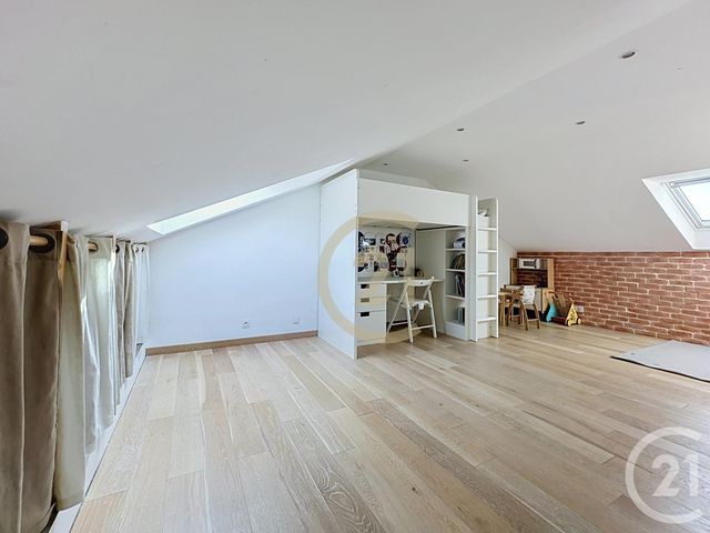 Maison &agrave; vendre - 5 pi&egrave;ces - 118,87 m2 - St Cyr L Ecole - 78 - ILE-DE-FRANCE