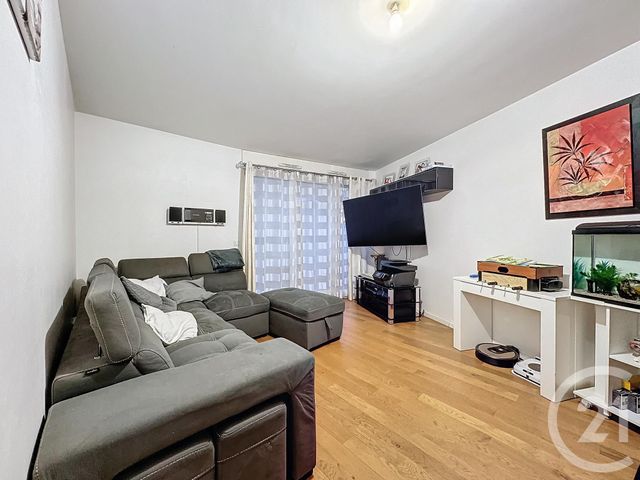 Afficher la photo en grand Appartement F3 à vendre - 3 pièces - 65,07 m2 - Viroflay - 78 - ILE-DE-FRANCE