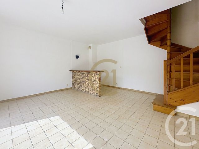 Afficher la photo en grand Appartement T2 à vendre - 2 pièces - 47,62 m2 - Versailles - 78 - ILE-DE-FRANCE