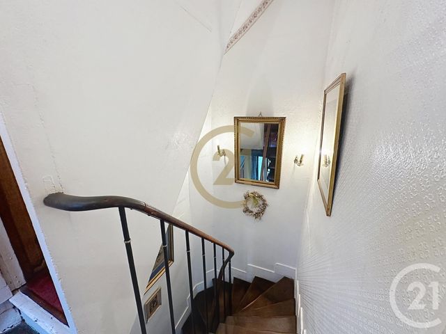 Afficher la photo en grand Maison à vendre - 5 pièces - 99,32 m2 - Versailles - 78 - ILE-DE-FRANCE