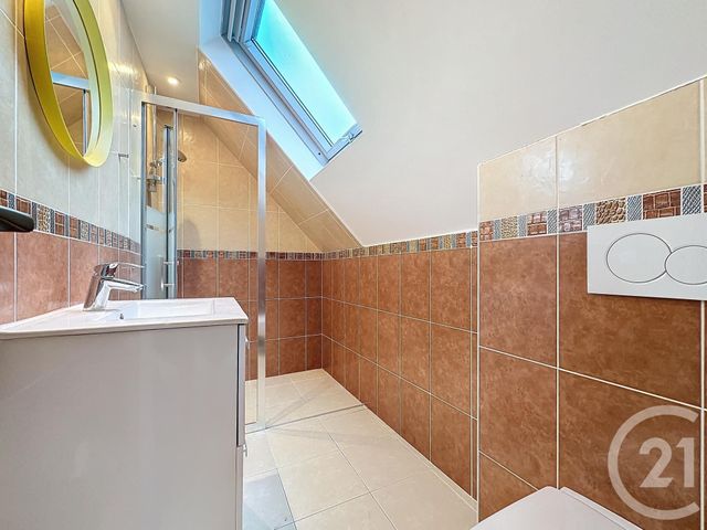 Afficher la photo en grand Maison à vendre - 5 pièces - 127,54 m2 - Versailles - 78 - ILE-DE-FRANCE