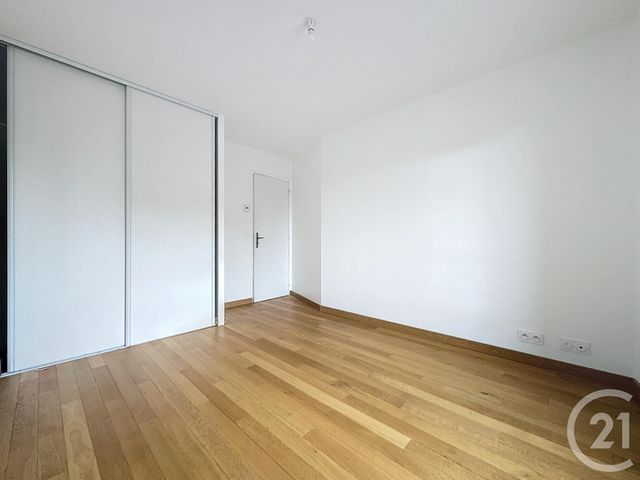 Afficher la photo en grand Maison à vendre - 5 pièces - 127,54 m2 - Versailles - 78 - ILE-DE-FRANCE