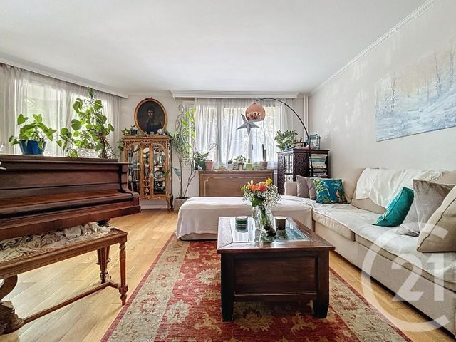 Afficher la photo en grand Appartement F5 à vendre - 5 pièces - 97,38 m2 - Viroflay - 78 - ILE-DE-FRANCE