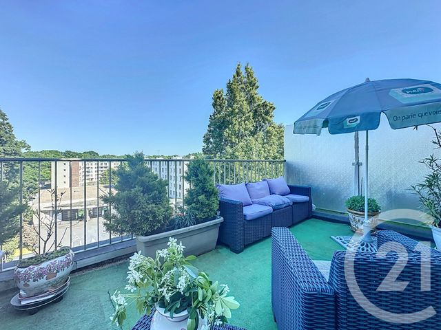 Afficher la photo en grand Appartement à vendre - 3 pièces - 64,19 m2 - Versailles - 78 - ILE-DE-FRANCE