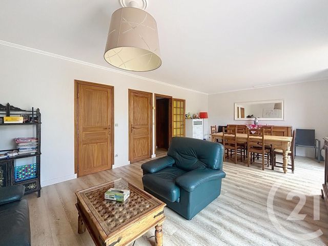 Afficher la photo en grand Maison à vendre - 6 pièces - 122,72 m2 - Viroflay - 78 - ILE-DE-FRANCE