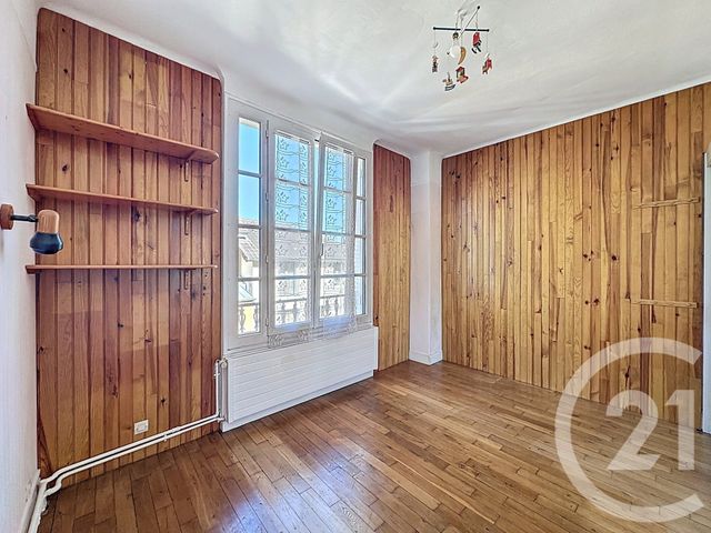 Maison à vendre - 7 pièces - 123 m2 - Chaville - 92 - ILE-DE-FRANCE