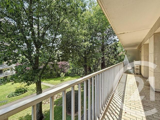 Afficher la photo en grand Appartement F5 à vendre - 5 pièces - 102,12 m2 - Versailles - 78 - ILE-DE-FRANCE