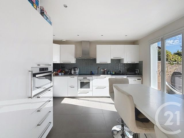 Maison à vendre - 5 pièces - 136,84 m2 - Jouy En Josas - 78 - ILE-DE-FRANCE