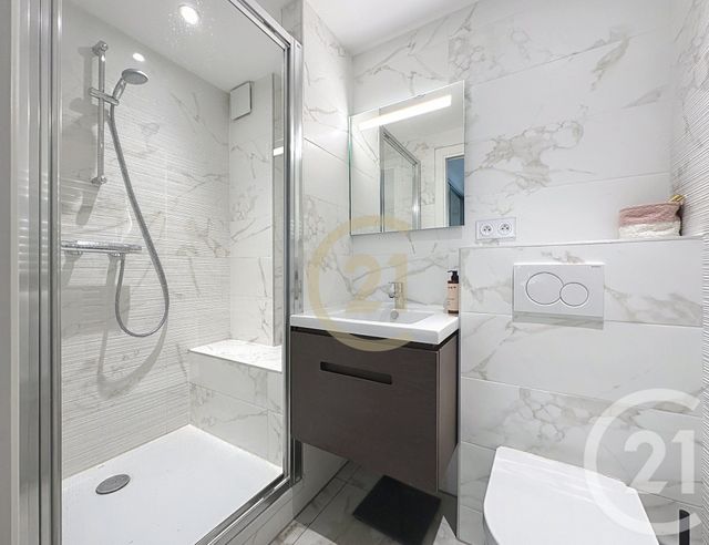 Appartement F5 &agrave; vendre - 5 pi&egrave;ces - 87,82 m2 - Versailles - 78 - ILE-DE-FRANCE