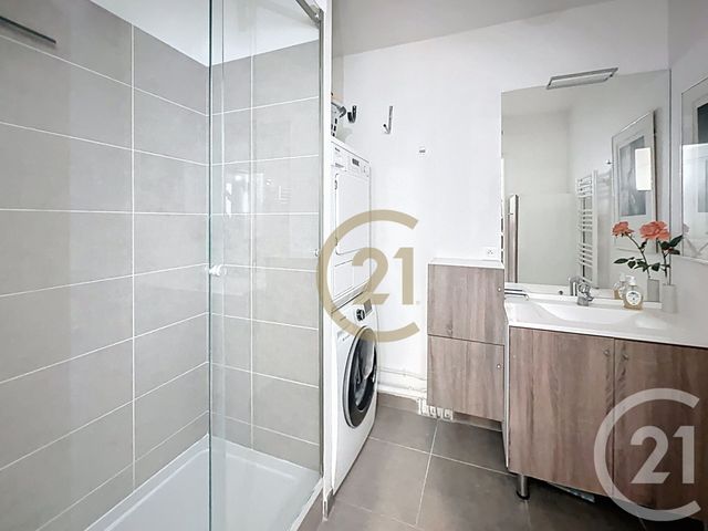 Appartement F3 à vendre - 3 pièces - 74,65 m2 - Versailles - 78 - ILE-DE-FRANCE