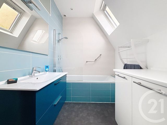 Maison à vendre - 5 pièces - 160 m2 - Versailles - 78 - ILE-DE-FRANCE