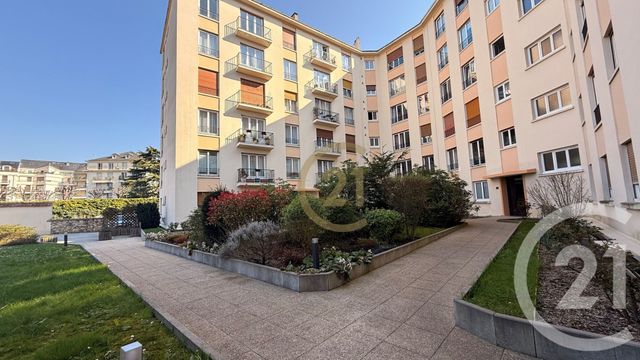Appartement F3 &agrave; vendre - 3 pi&egrave;ces - 69,67 m2 - Versailles - 78 - ILE-DE-FRANCE