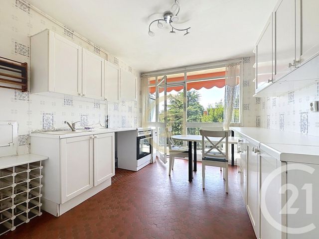 Appartement F4 &agrave; vendre - 4 pi&egrave;ces - 77,43 m2 - Velizy Villacoublay - 78 - ILE-DE-FRANCE