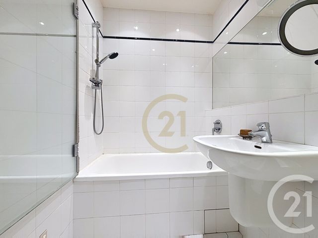 Appartement F4 &agrave; vendre - 4 pi&egrave;ces - 74,80 m2 - Versailles - 78 - ILE-DE-FRANCE