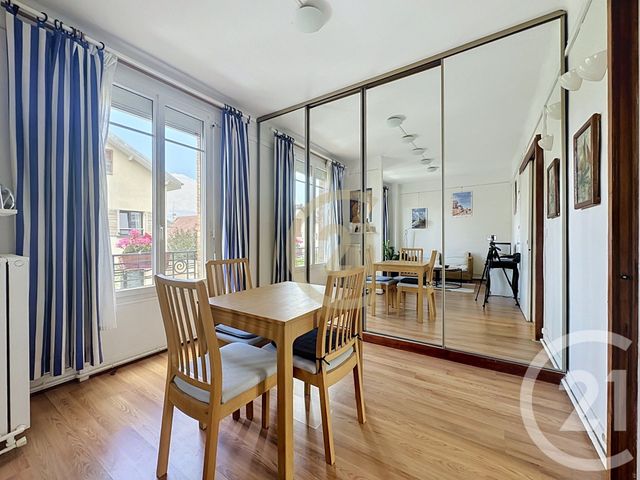 Appartement T3 &agrave; vendre - 3 pi&egrave;ces - 41,64 m2 - Viroflay - 78 - ILE-DE-FRANCE