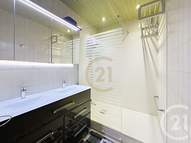 Appartement F4 &agrave; vendre - 4 pi&egrave;ces - 81,11 m2 - Le Chesnay - 78 - ILE-DE-FRANCE