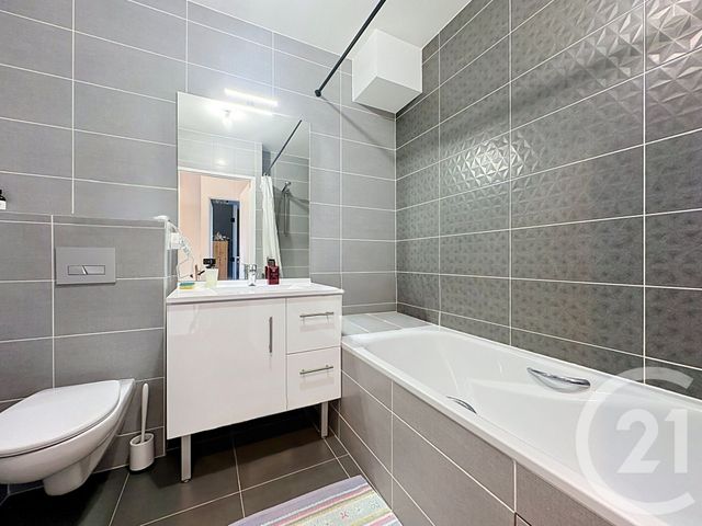 Appartement F5 &agrave; vendre - 5 pi&egrave;ces - 100 m2 - Versailles - 78 - ILE-DE-FRANCE